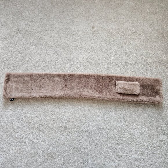 Faux Fur Scarf - Picture 2 of 4